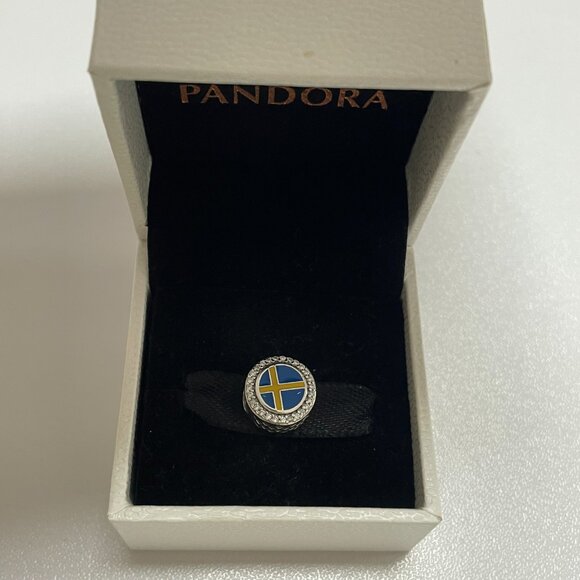 Pandora Sweden Flag Exclusive Charm Bead - Picture 3 of 5